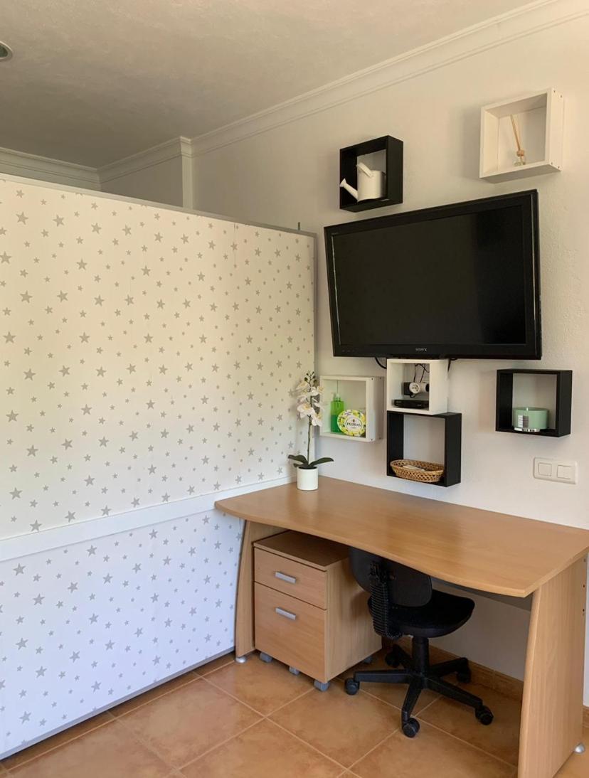 Apartaestudio Villanueva Del Trabuco Exteriör bild