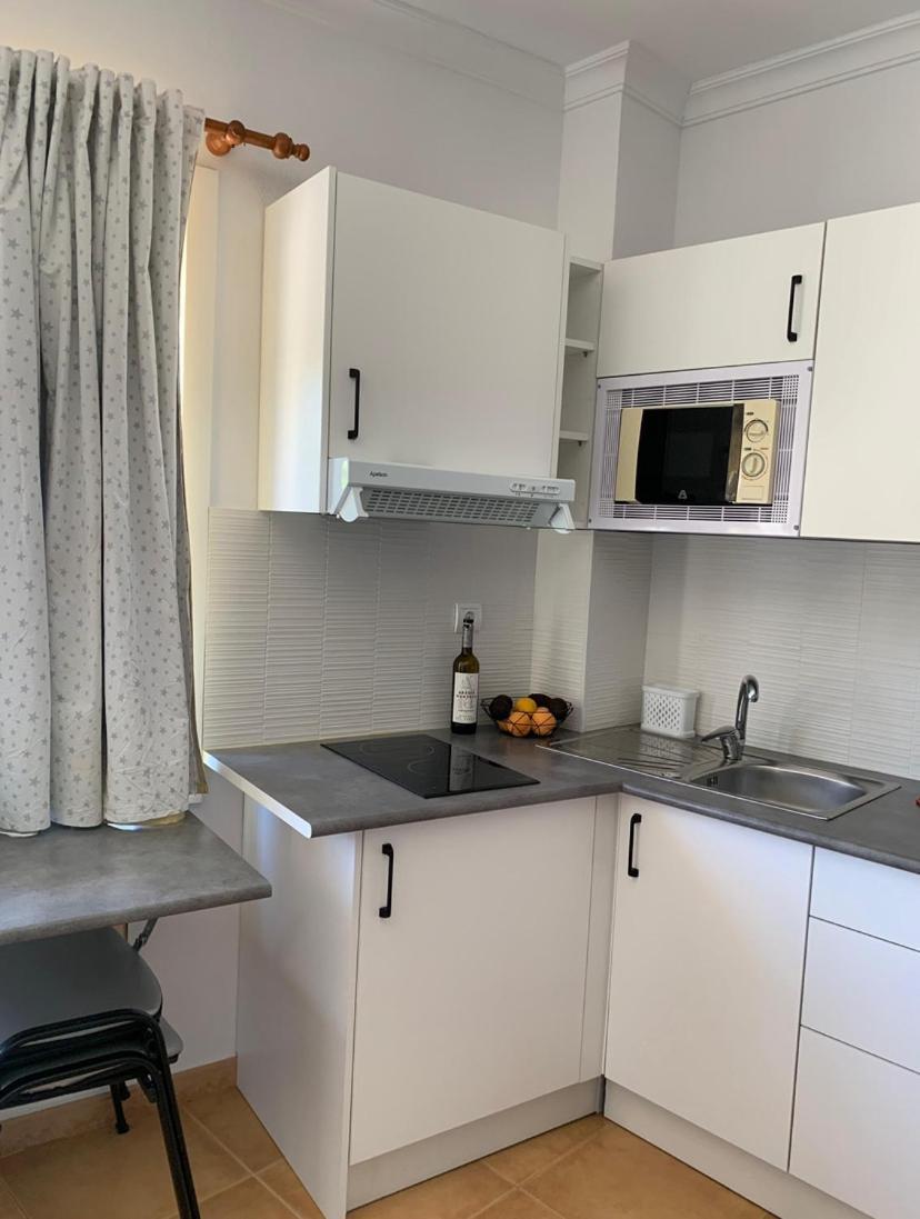 Apartaestudio Villanueva Del Trabuco Exteriör bild